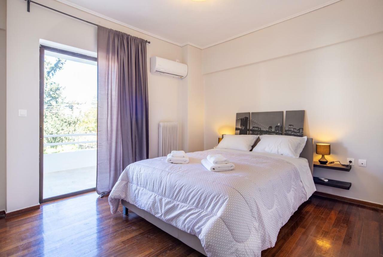 Kleio - Spacious Apartment In Glyfada Atina Dış mekan fotoğraf