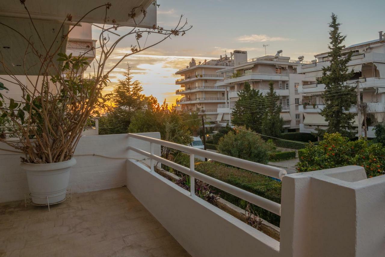 Kleio - Spacious Apartment In Glyfada Atina Dış mekan fotoğraf