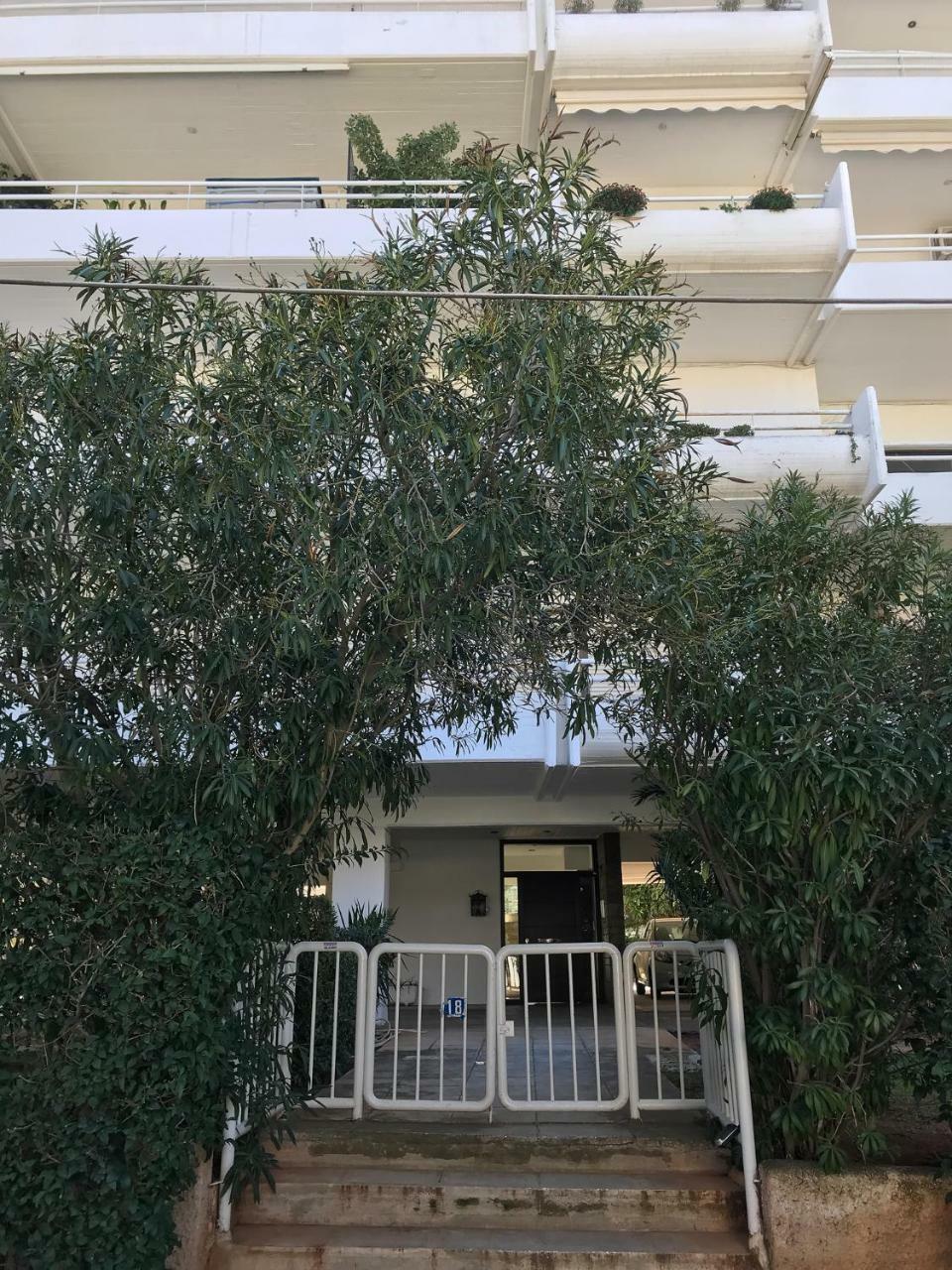 Kleio - Spacious Apartment In Glyfada Atina Dış mekan fotoğraf